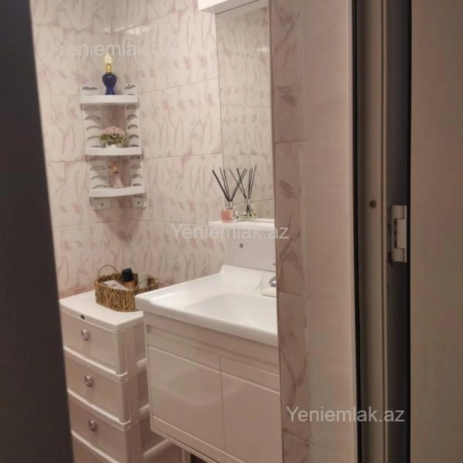 Satılır 4 otaqlı həyət evi 110 m²