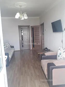 Satılır 2 otaqlı köhnə tikili 50 m²