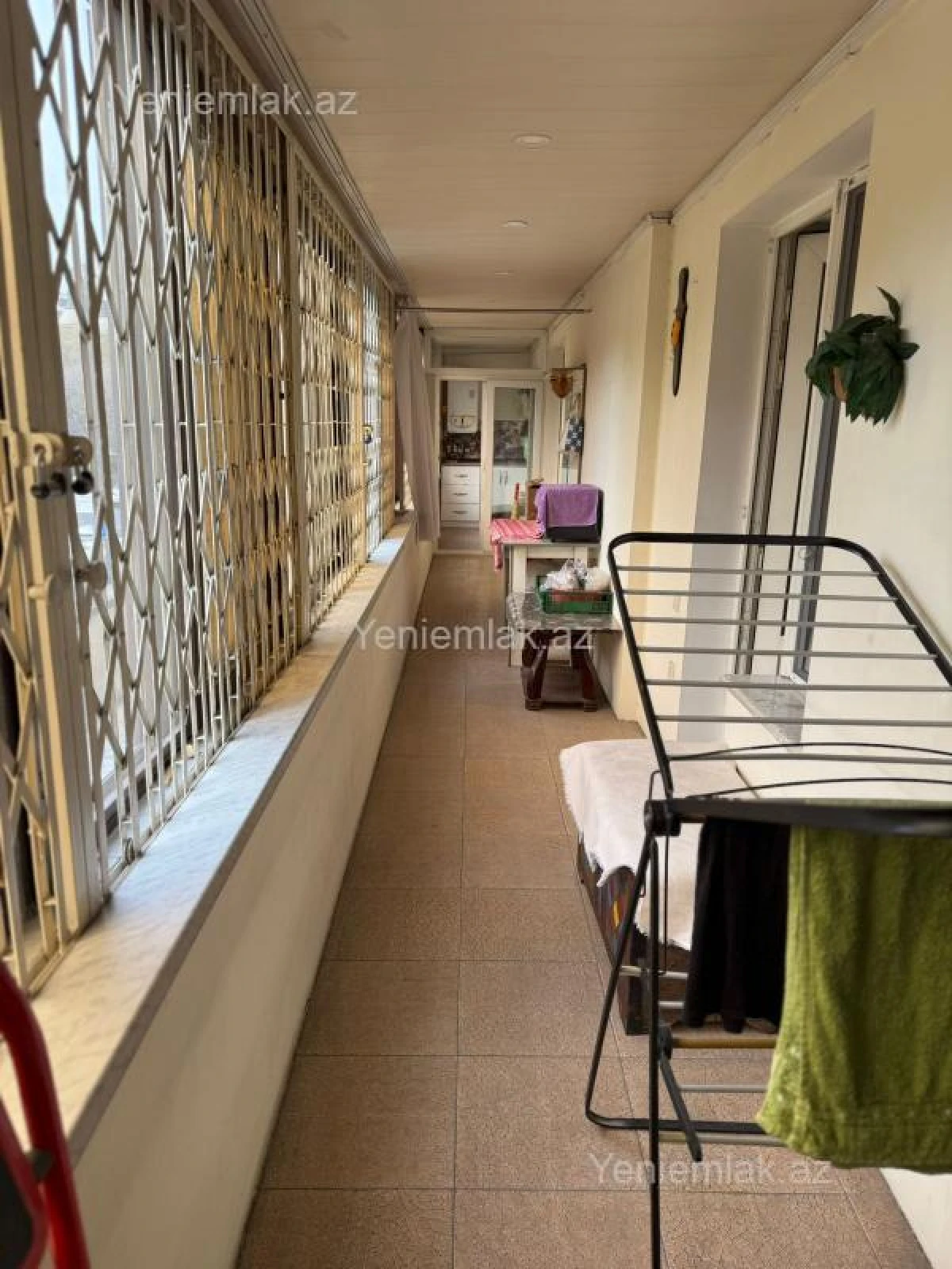 Satılır 5 otaqlı köhnə tikili 170 m²