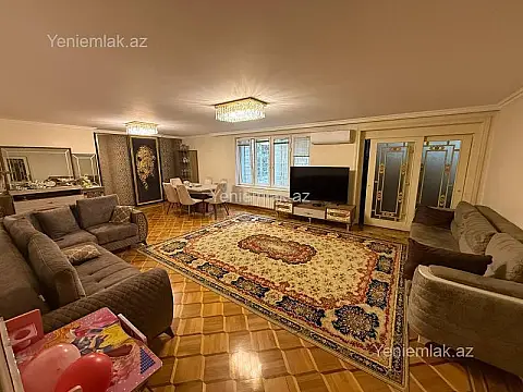 Satılır 5 otaqlı köhnə tikili 170 m² — Bakı, Nərimanov 5 otaq 170.00 m²