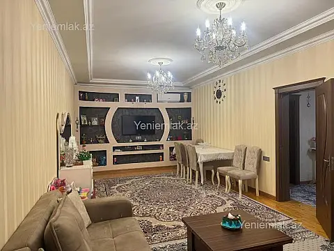 Satılır 5 otaqlı həyət evi 182 m²