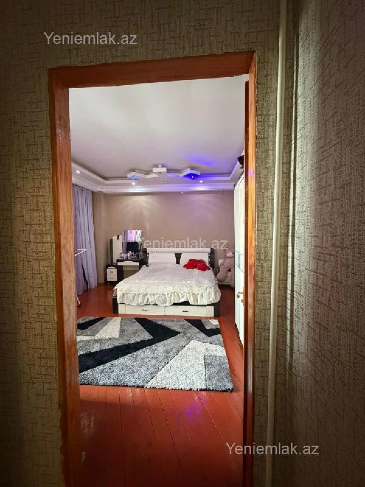 Satılır 2 otaqlı yeni tikili 69 m²