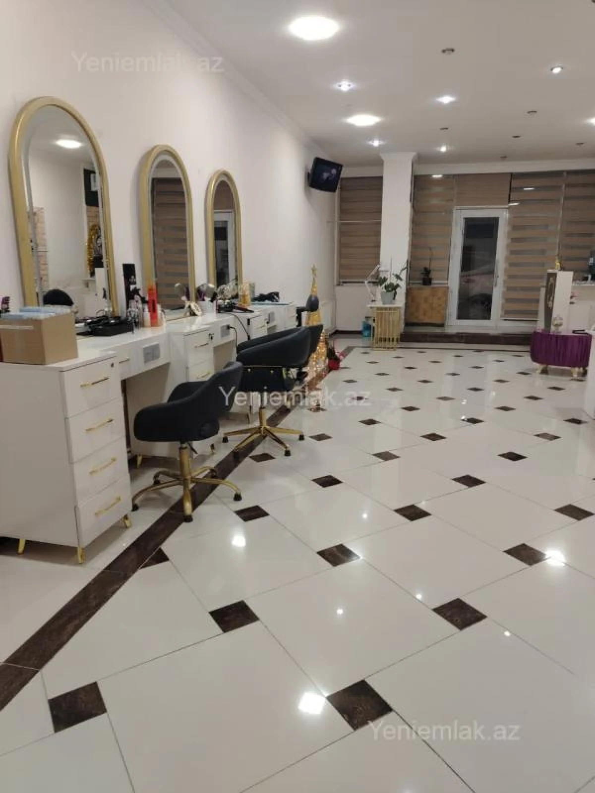 Satılır 2 otaqlı obyekt 100 m²