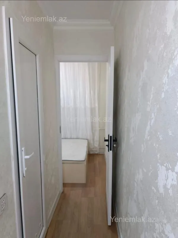 Satılır 2 otaqlı köhnə tikili 45 m²