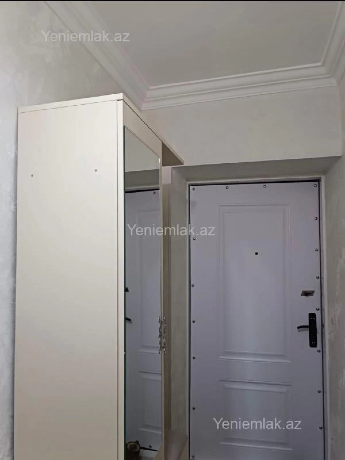 Satılır 2 otaqlı köhnə tikili 45 m²