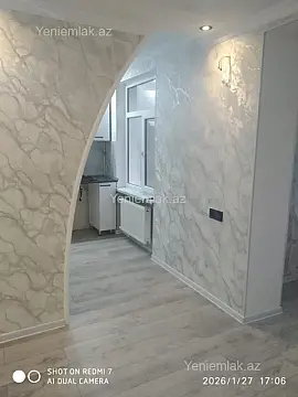 Satılır 1 otaqlı köhnə tikili 32 m²