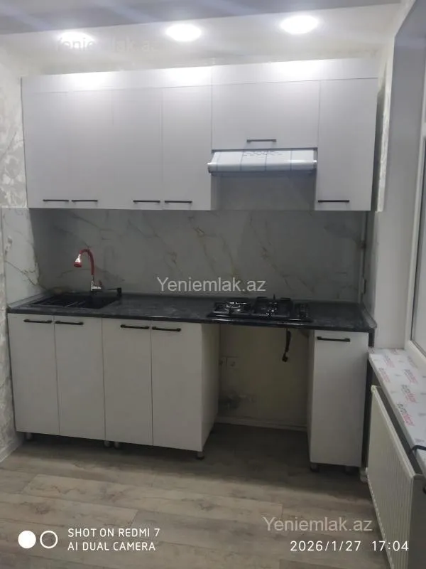 Satılır 1 otaqlı köhnə tikili 32 m²