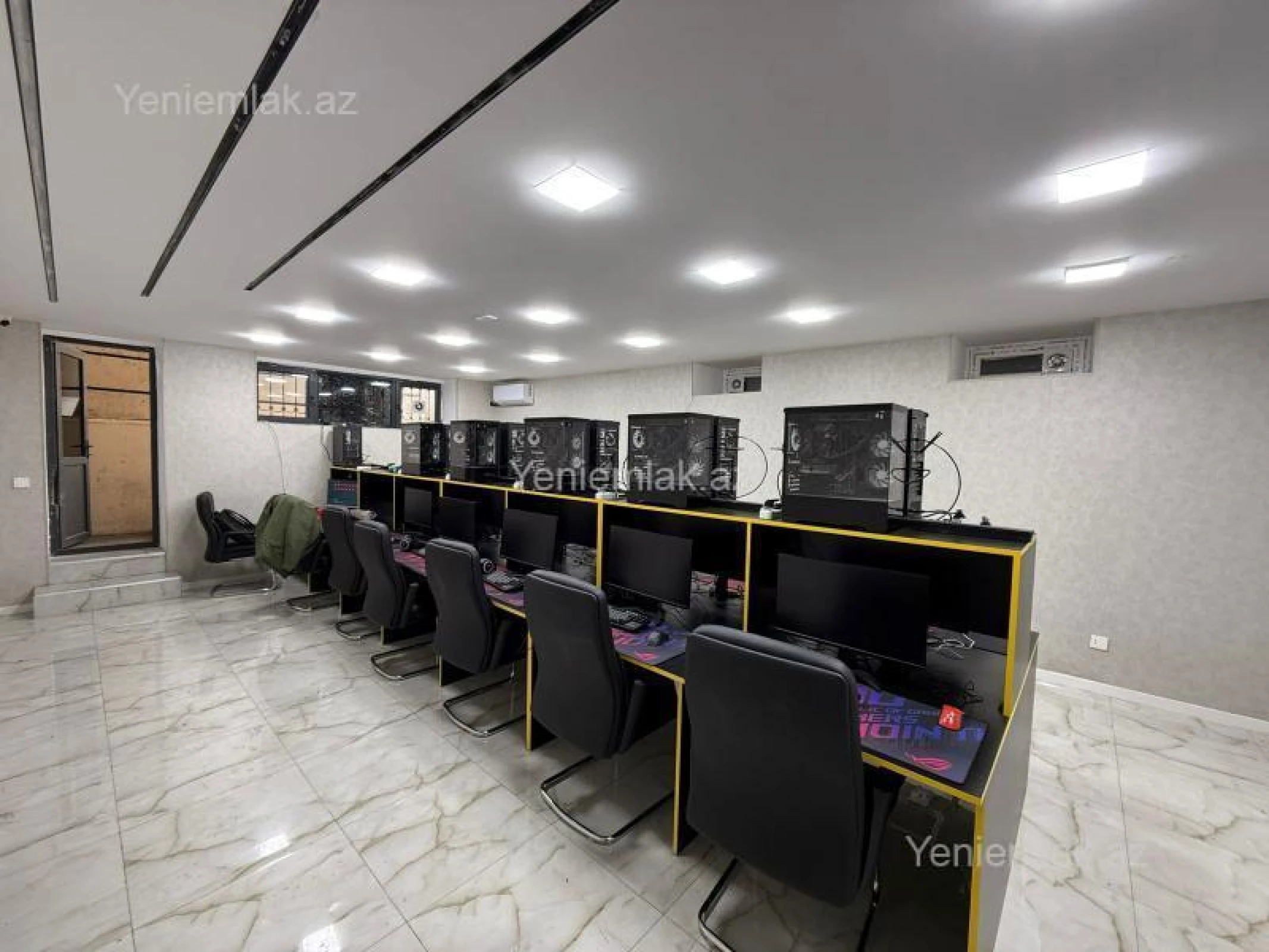 Satılır 3 otaqlı obyekt 101 m²