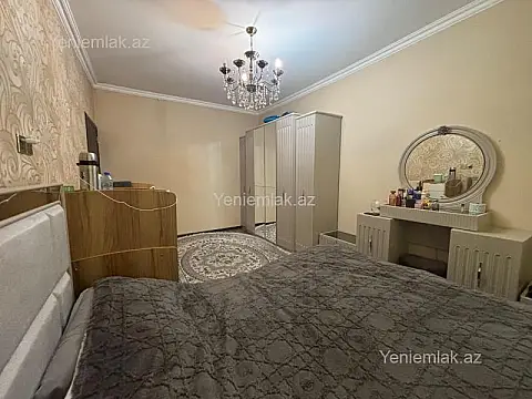Satılır 2 otaqlı köhnə tikili 55 m²