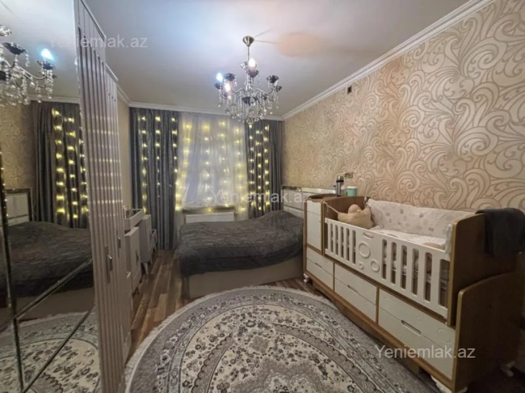 Satılır 2 otaqlı köhnə tikili 55 m²