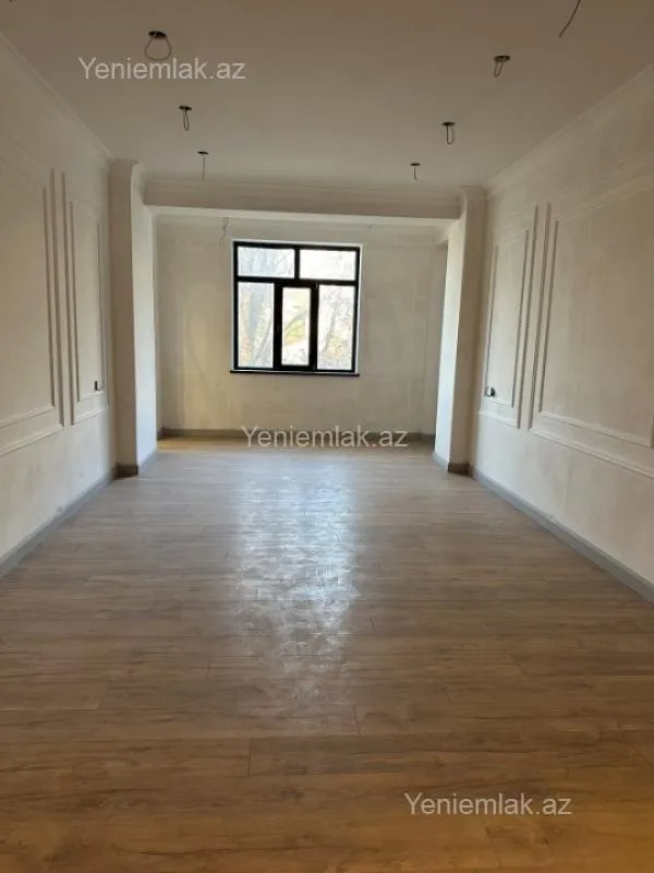 Satılır 3 otaqlı yeni tikili 105 m²