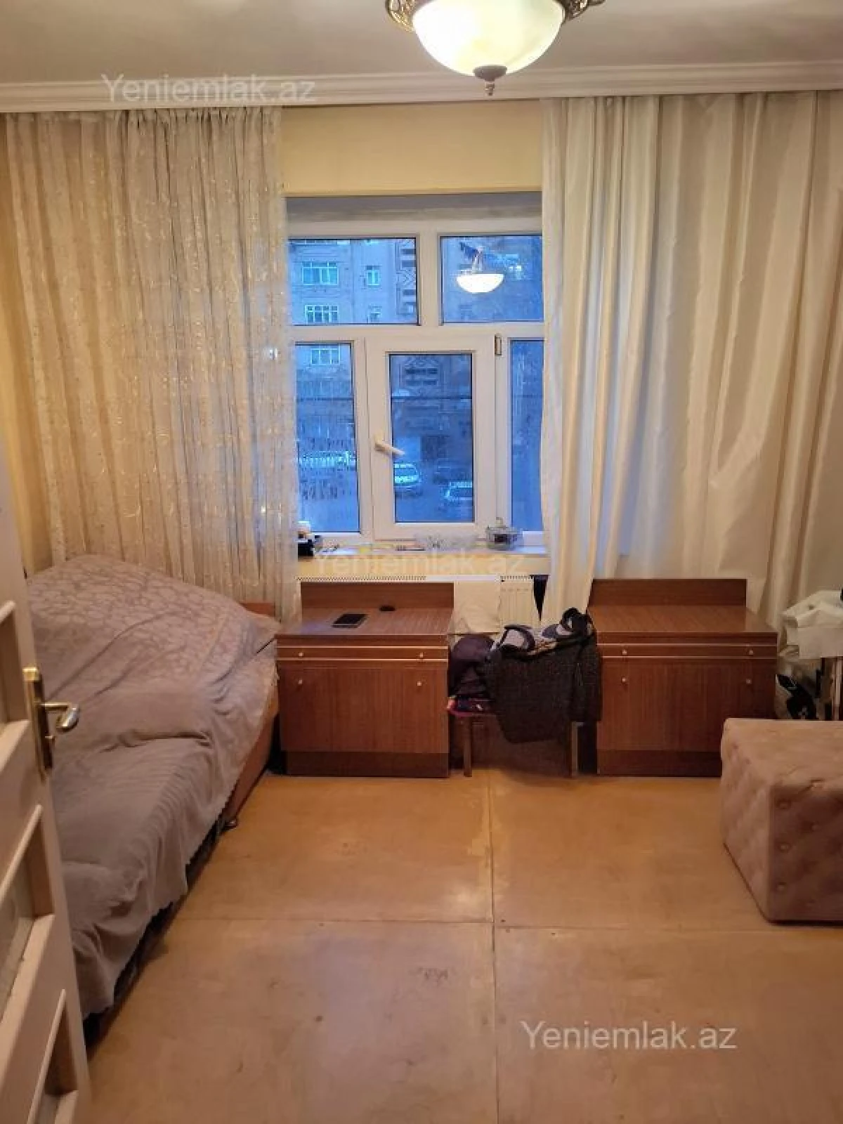 Satılır 3 otaqlı köhnə tikili 74 m²