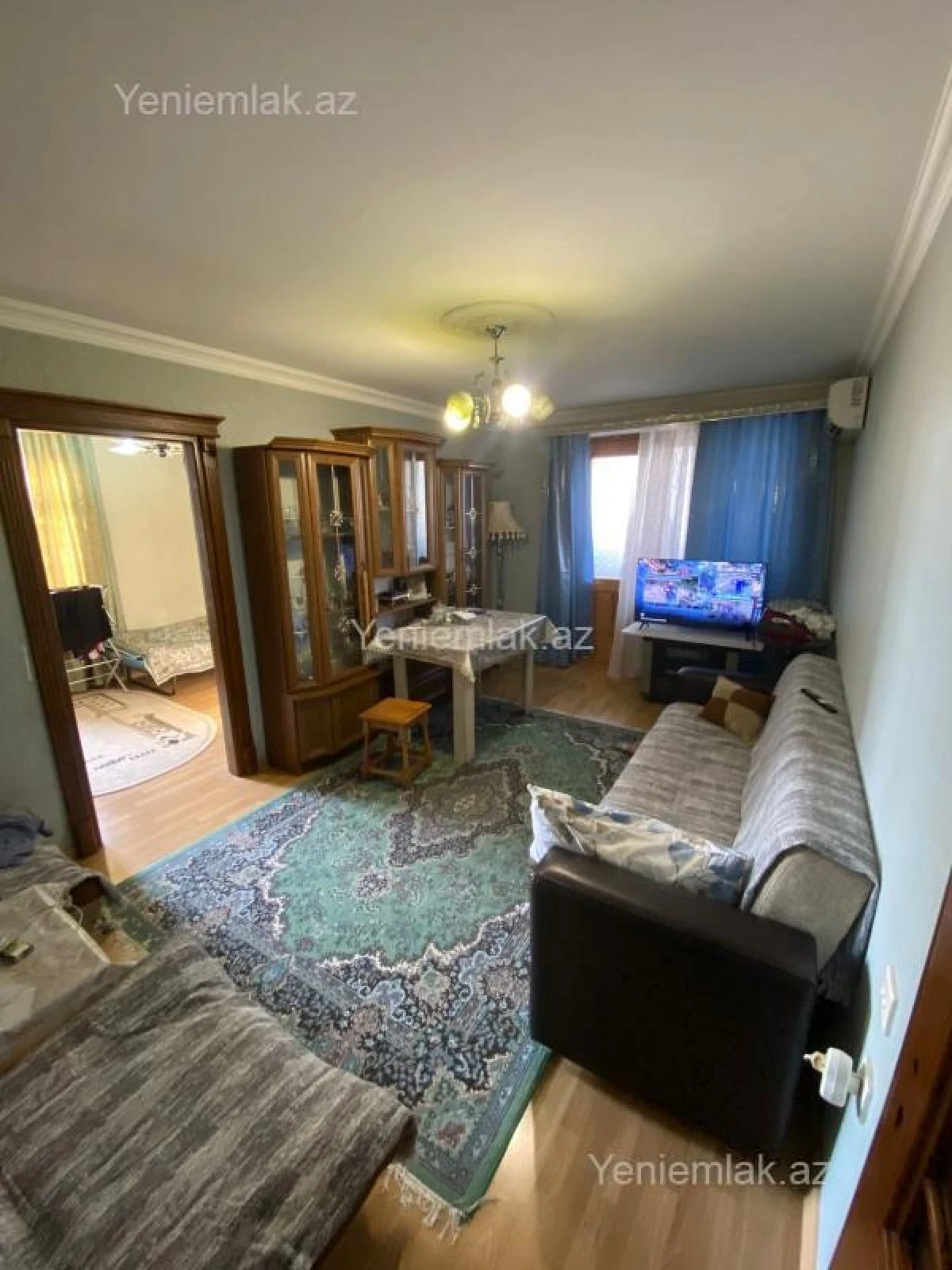 Satılır 2 otaqlı köhnə tikili 55 m²