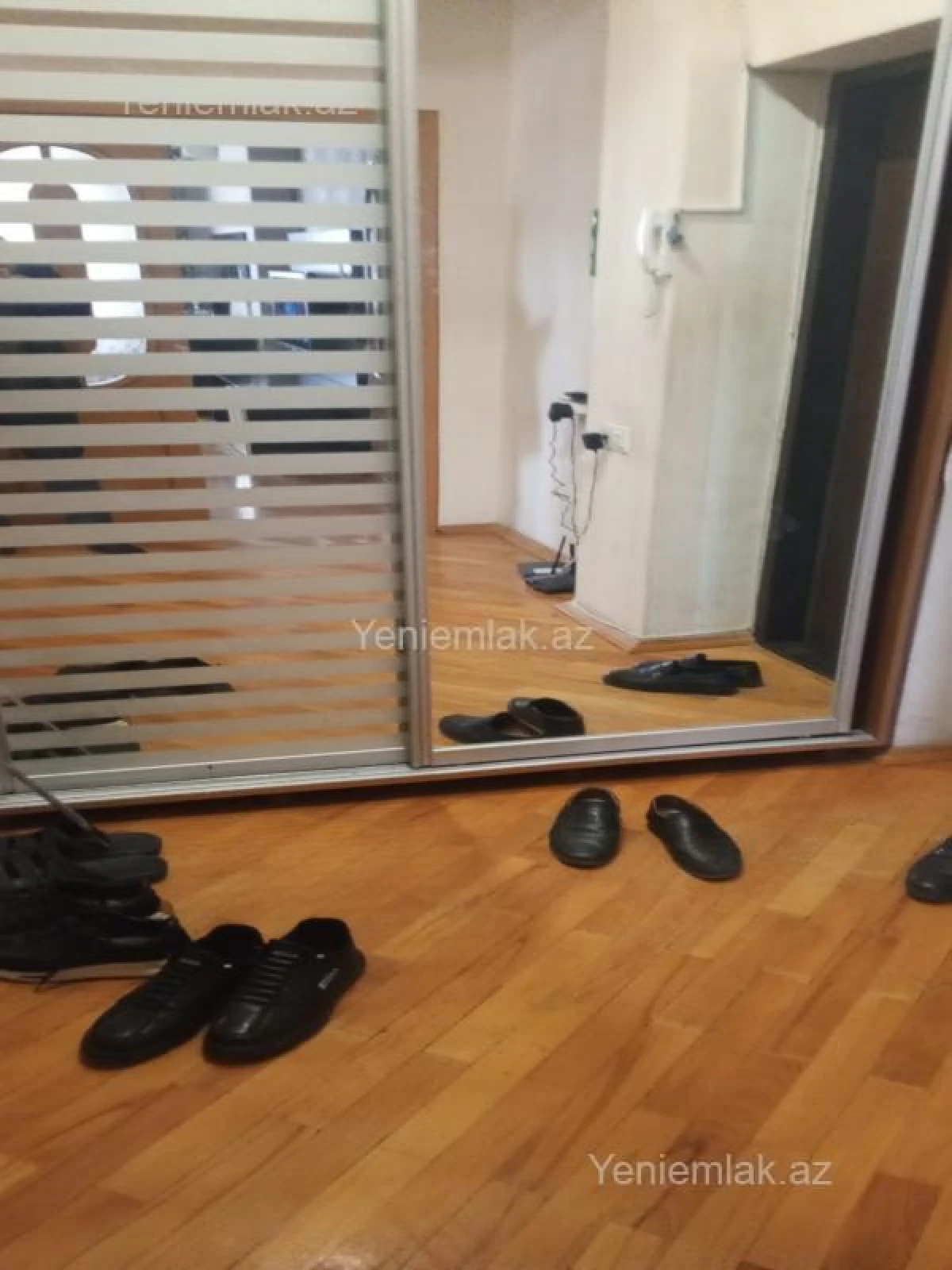 Satılır 3 otaqlı yeni tikili 110 m²