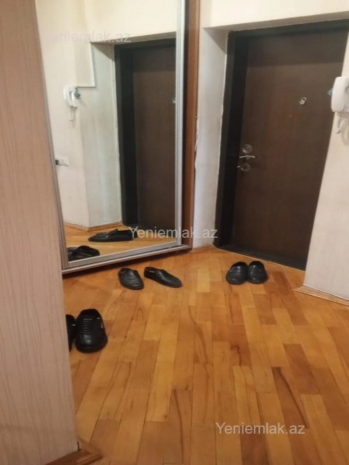 Satılır 3 otaqlı yeni tikili 110 m²