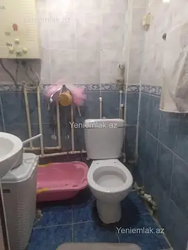 Satılır 1 otaqlı köhnə tikili 36 m²
