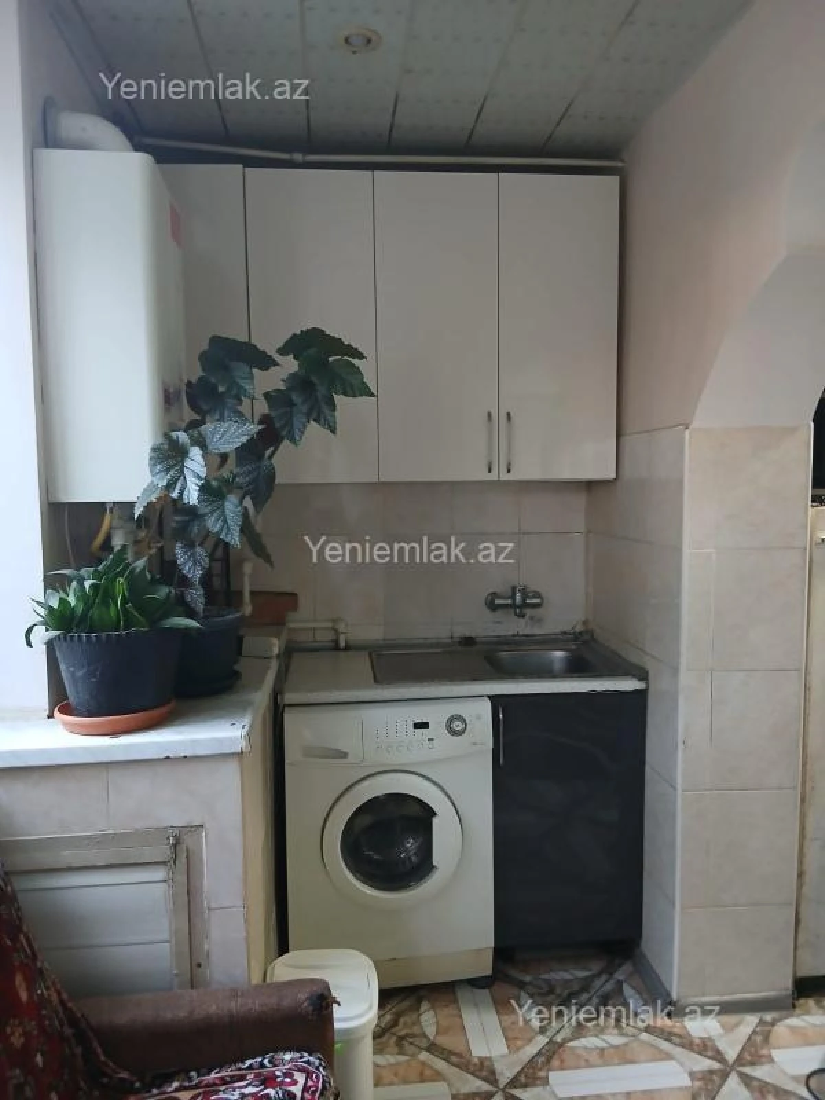 Satılır 3 otaqlı köhnə tikili 70 m²