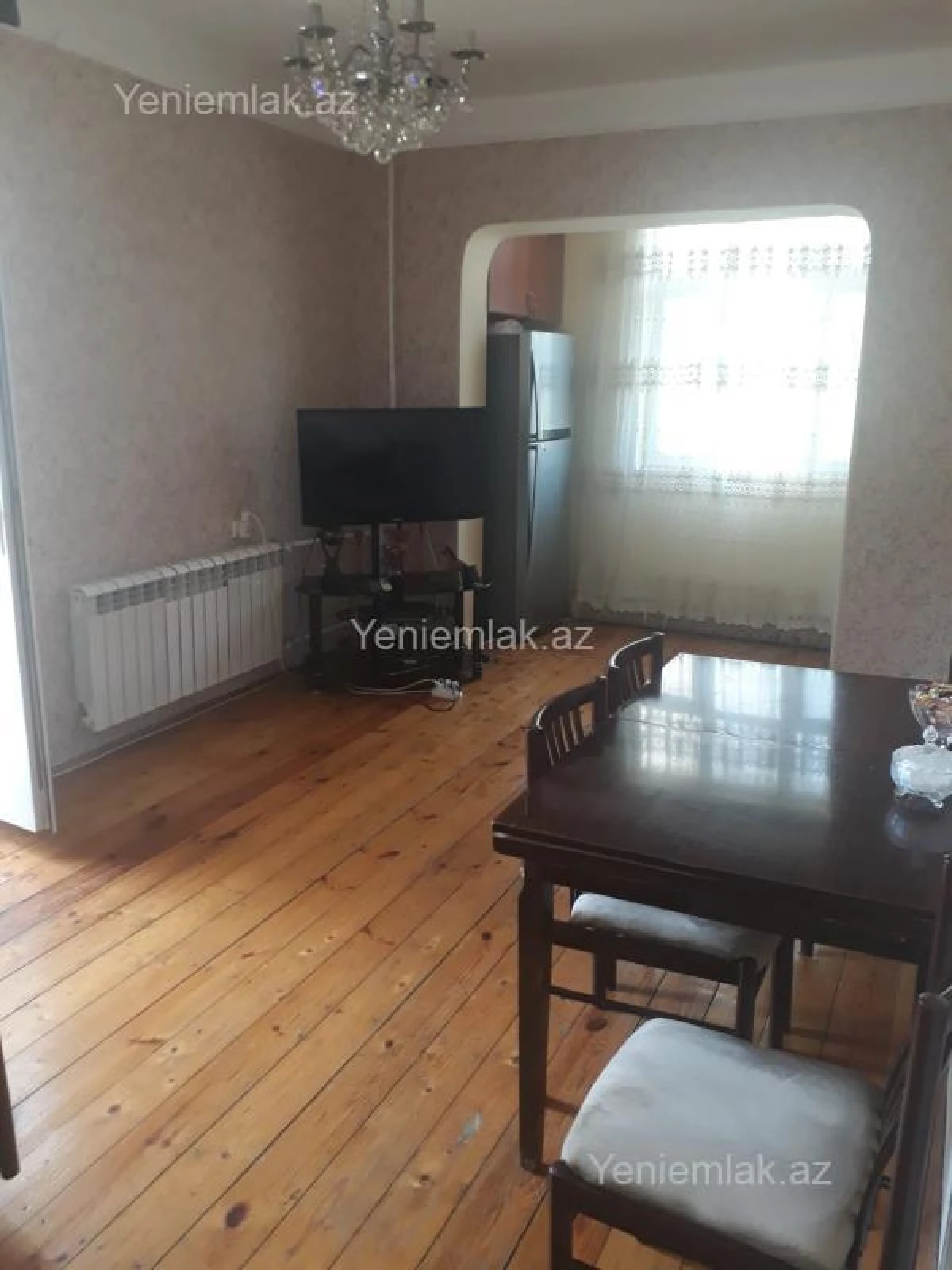 Satılır 2 otaqlı köhnə tikili 45 m²