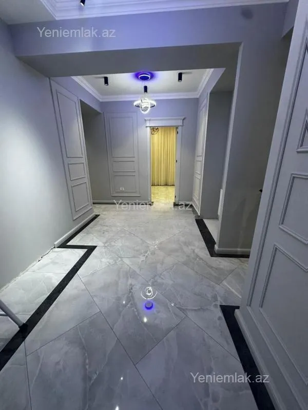 Satılır 4 otaqlı yeni tikili 161 m²