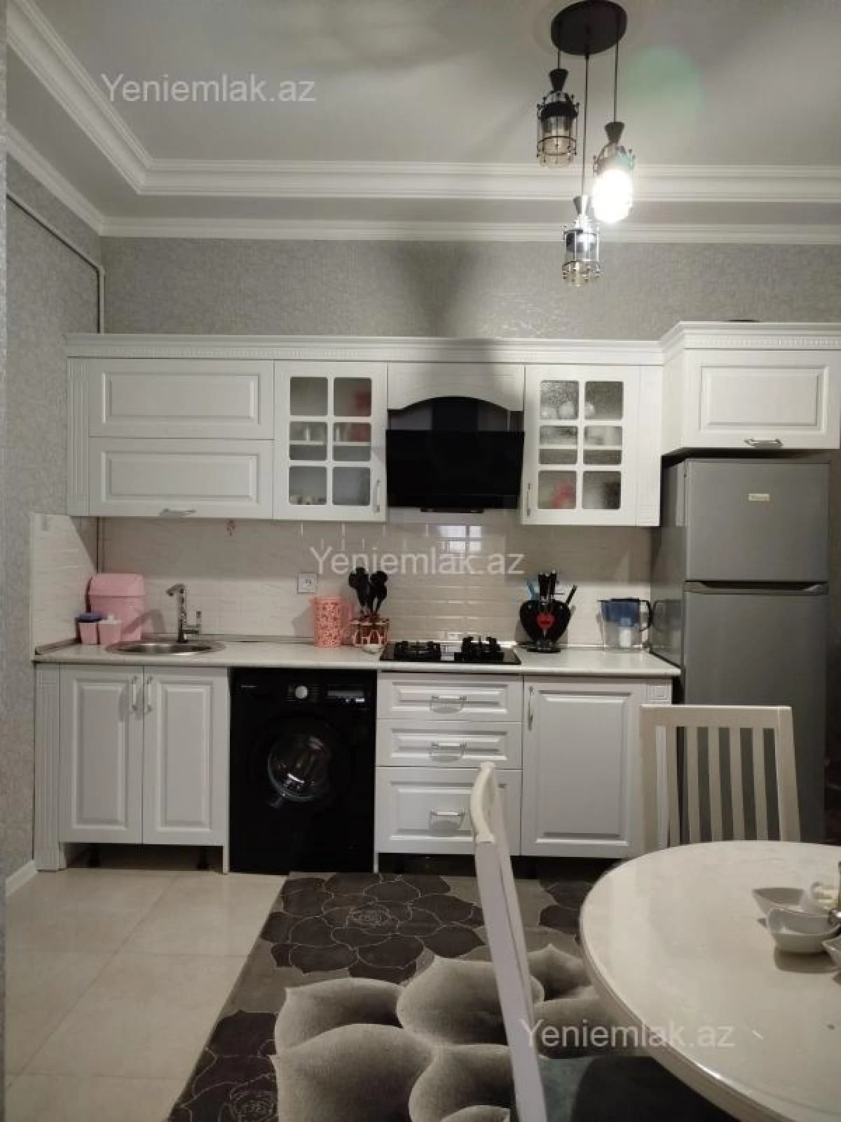 Satılır 2 otaqlı yeni tikili 60 m²