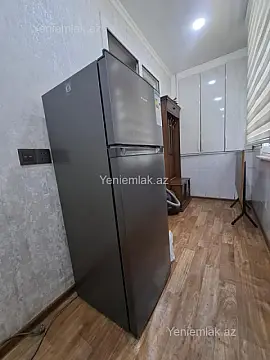 Satılır 2 otaqlı köhnə tikili 45 m²