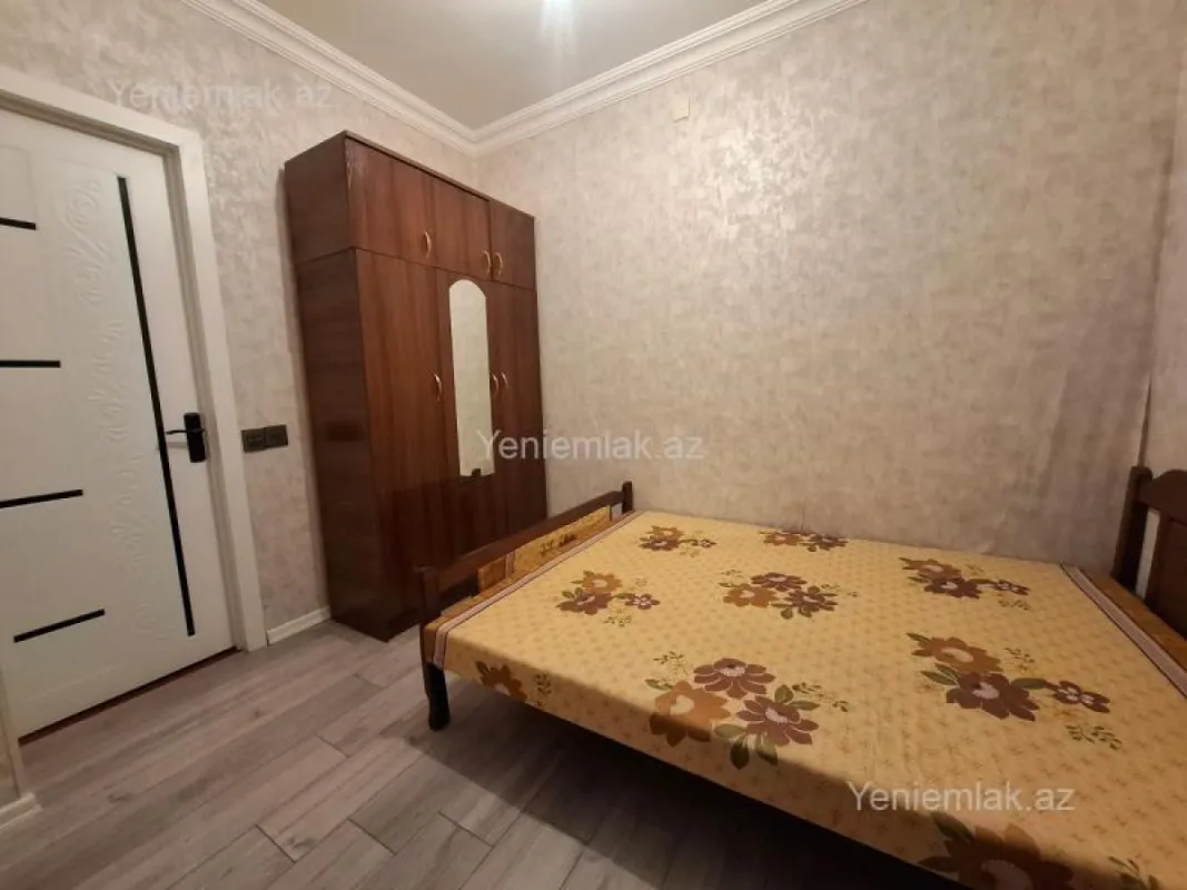 Satılır 2 otaqlı köhnə tikili 45 m²