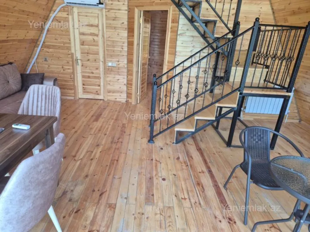 Satılır 4 otaqlı həyət evi 110 m²