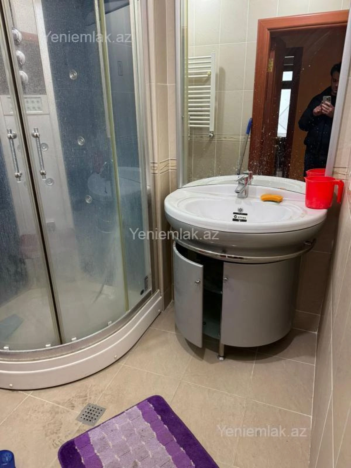 Satılır 2 otaqlı köhnə tikili 75 m²