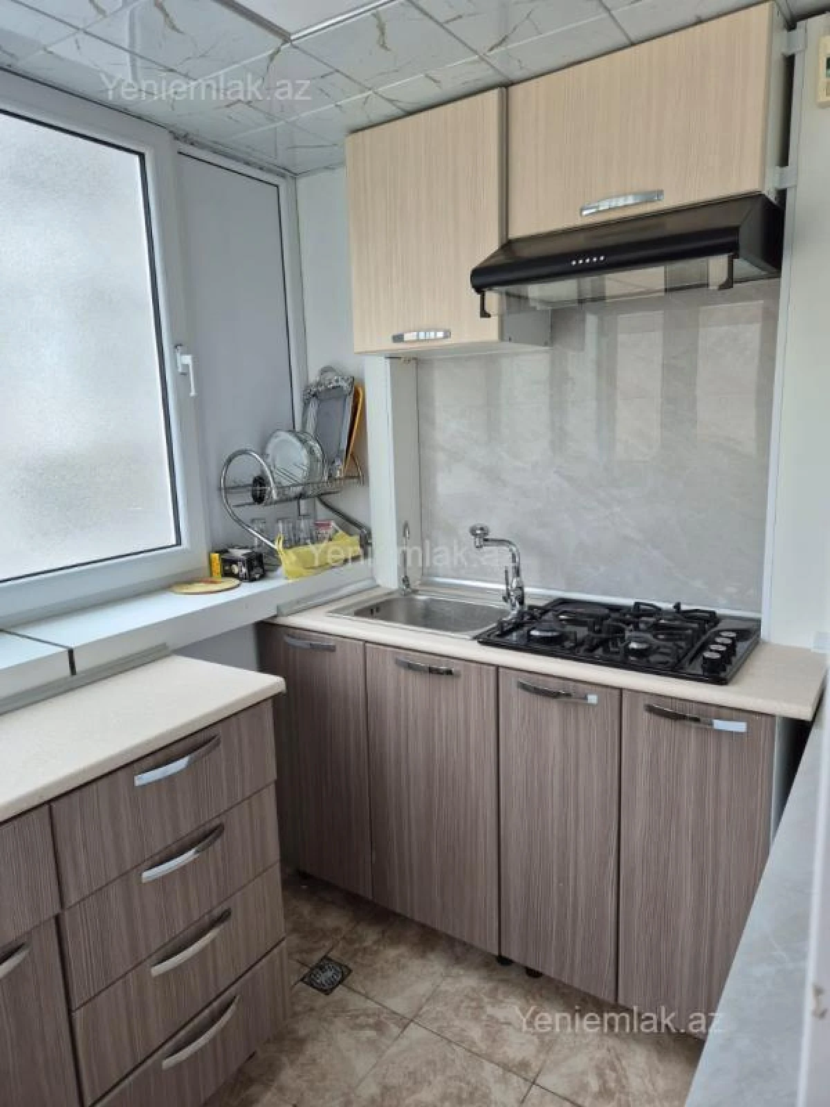 Satılır 2 otaqlı yeni tikili 74 m²