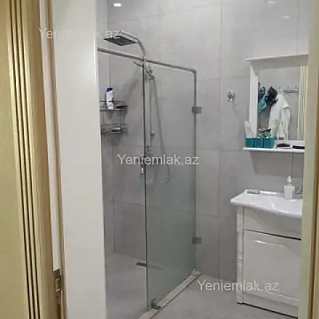 Satılır 4 otaqlı həyət evi 192 m²