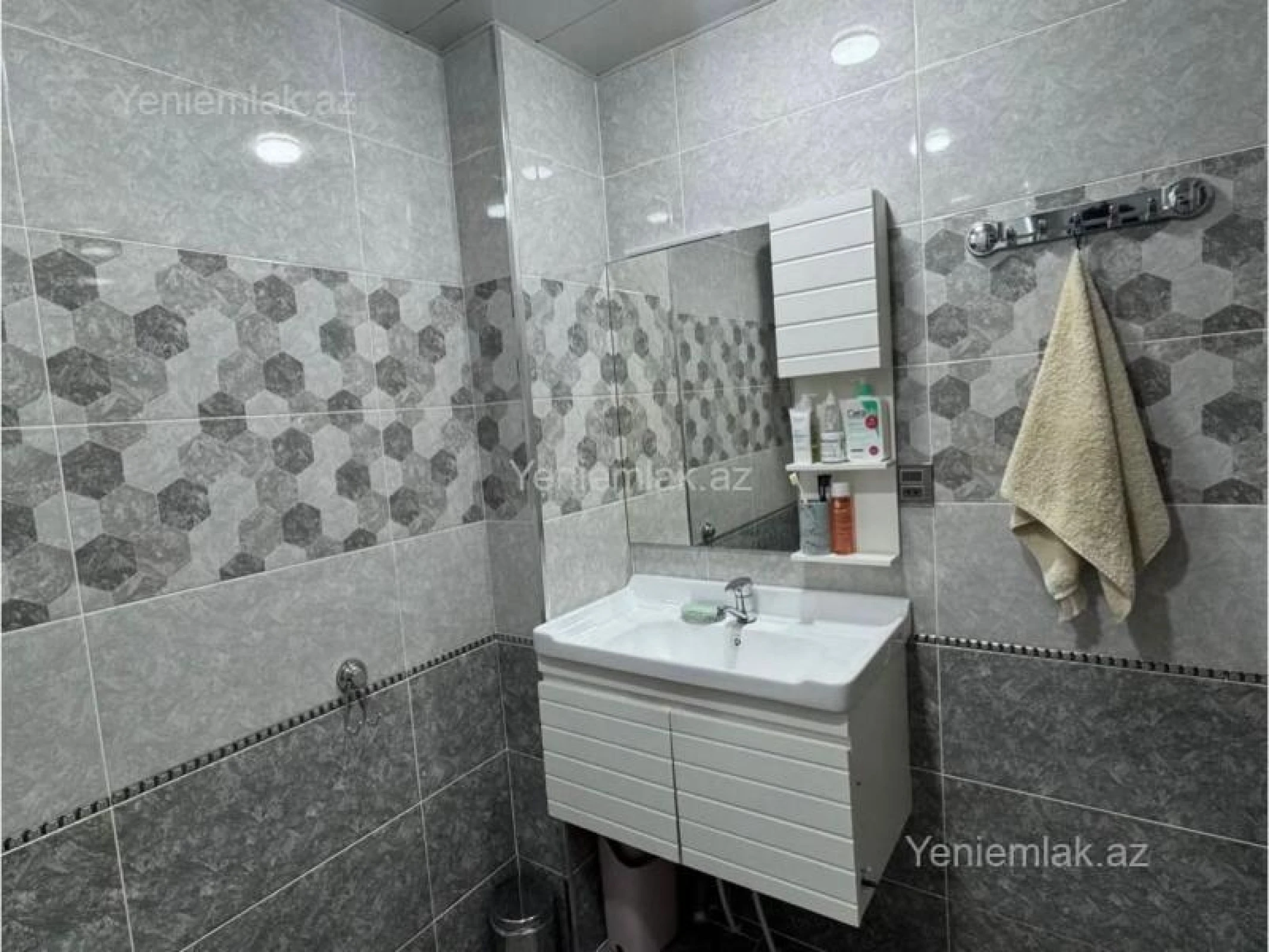 Satılır 2 otaqlı yeni tikili 46 m²