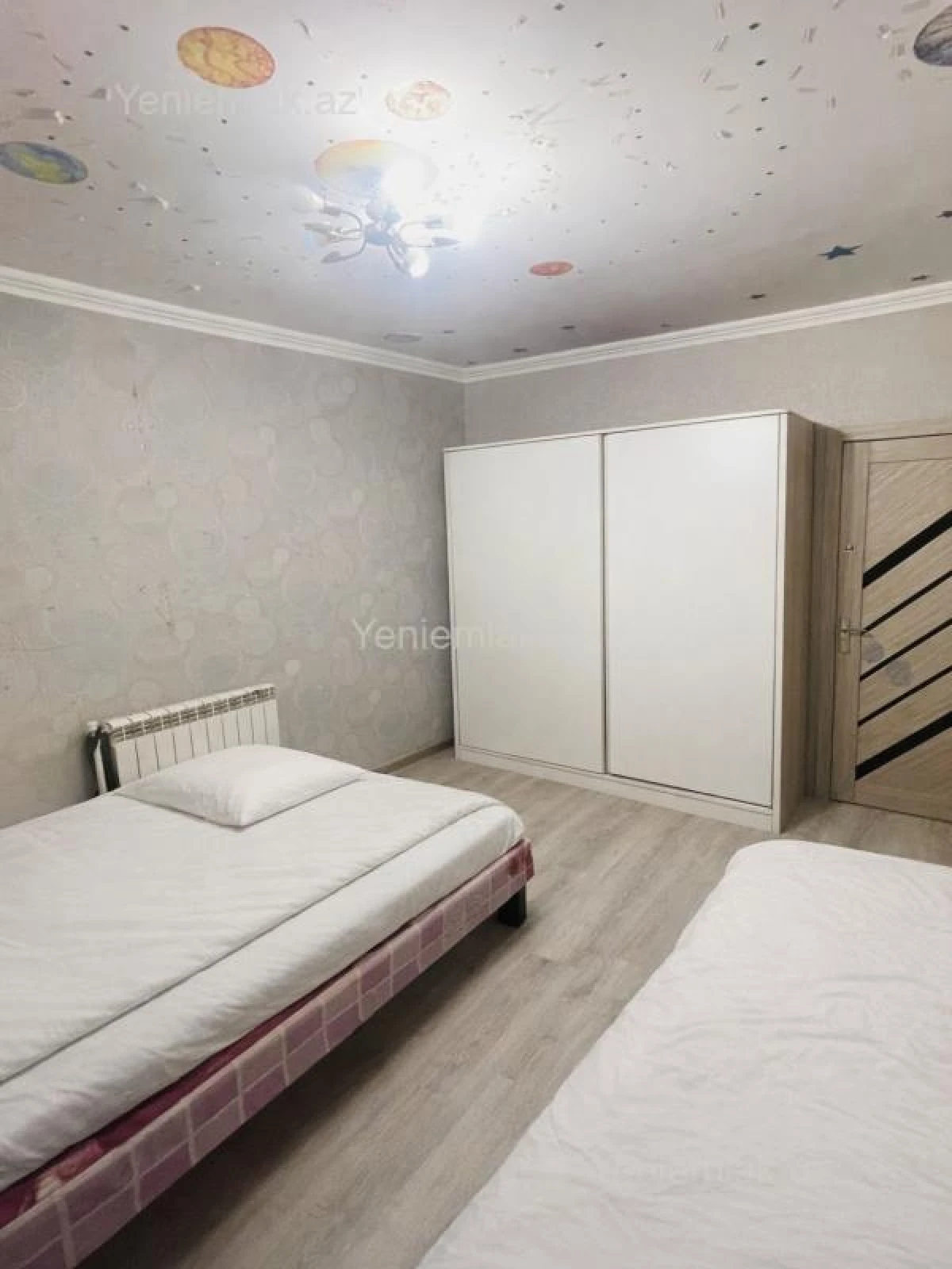 Satılır 3 otaqlı köhnə tikili 80 m²