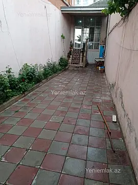 Satılır 4 otaqlı həyət evi 100 m² — Xırdalan 4 otaq 100.00 m²