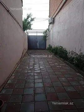 Satılır 4 otaqlı həyət evi 100 m²