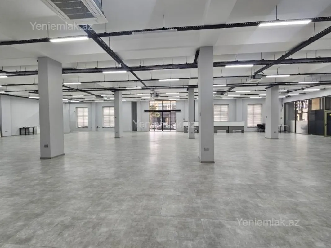 Satılır 1 otaqlı obyekt 600 m²