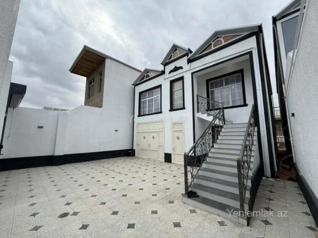 Satılır 4 otaqlı həyət evi 160 m²