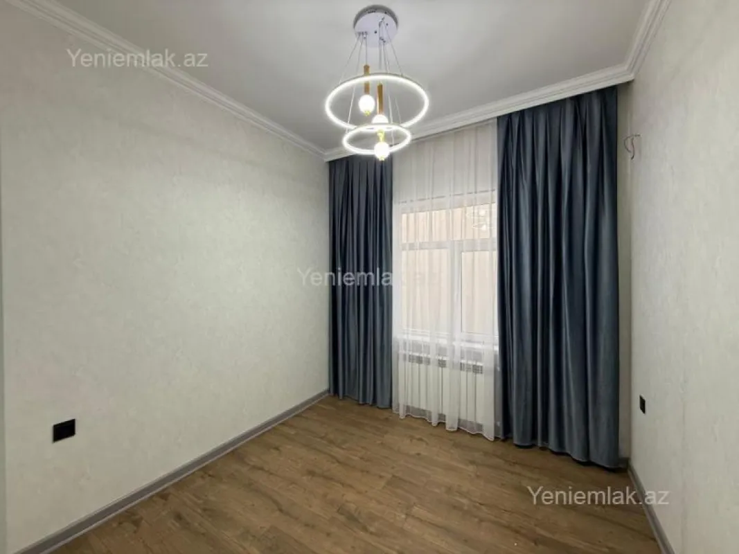 Satılır 4 otaqlı həyət evi 160 m²