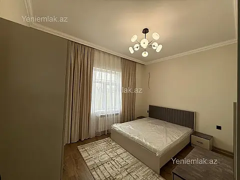 Satılır 4 otaqlı həyət evi 160 m²