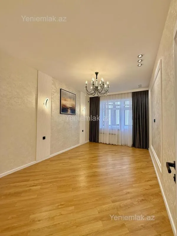 Satılır 3 otaqlı yeni tikili 85 m²