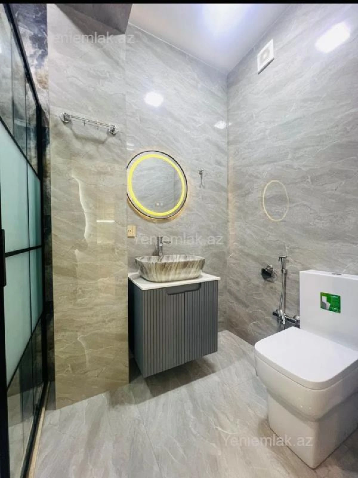 Satılır 3 otaqlı yeni tikili 77 m²