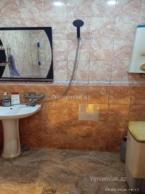 Satılır 2 otaqlı köhnə tikili 52 m²