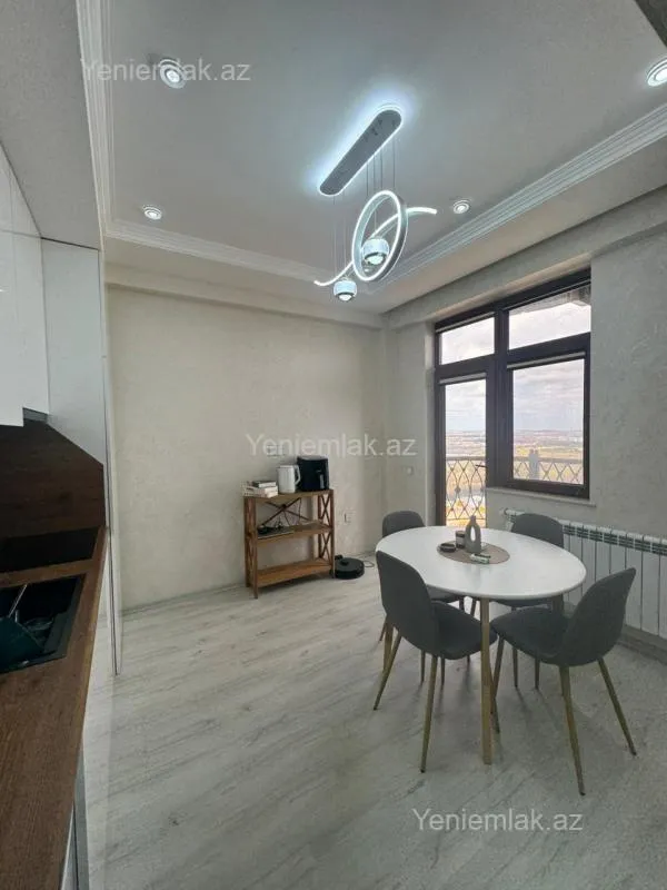 Satılır 2 otaqlı yeni tikili 58 m²