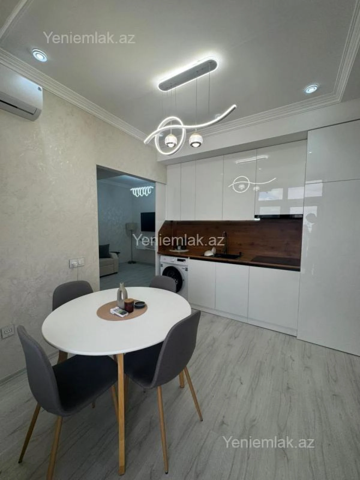 Satılır 2 otaqlı yeni tikili 58 m²