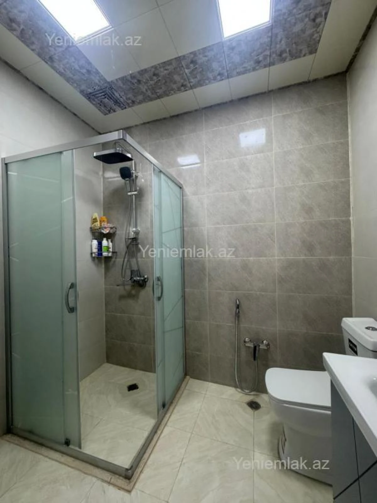 Satılır 2 otaqlı yeni tikili 58 m²