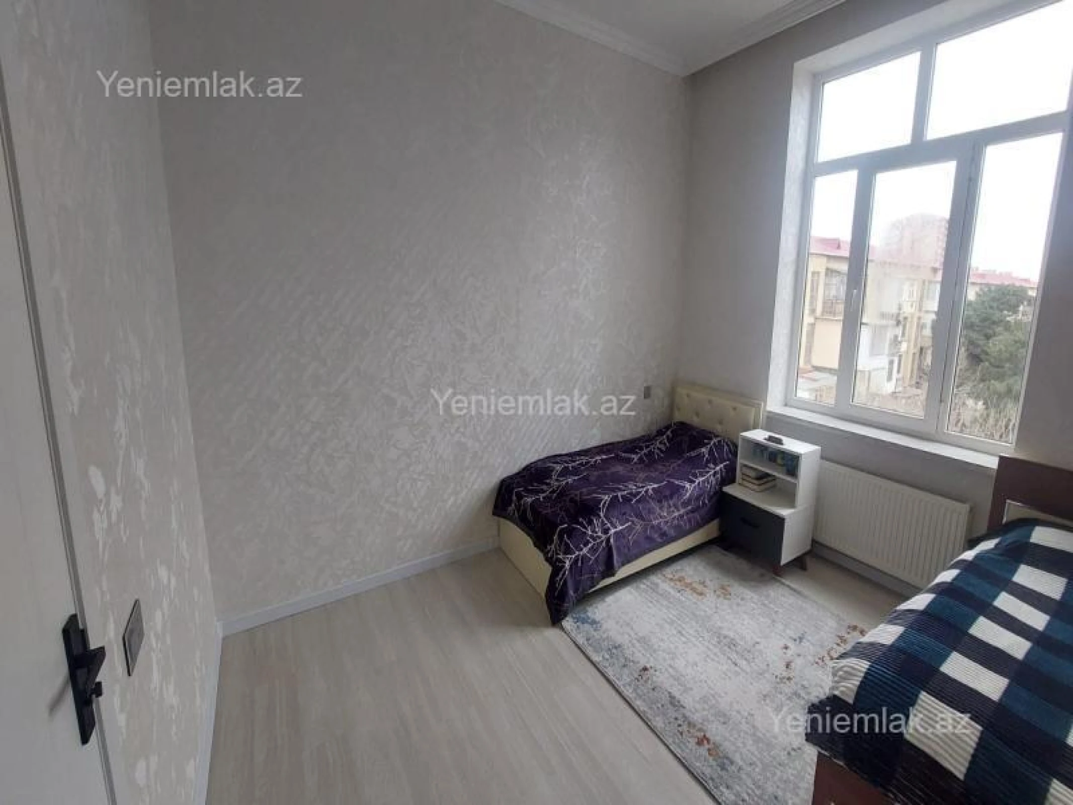 Satılır 2 otaqlı köhnə tikili 70 m²