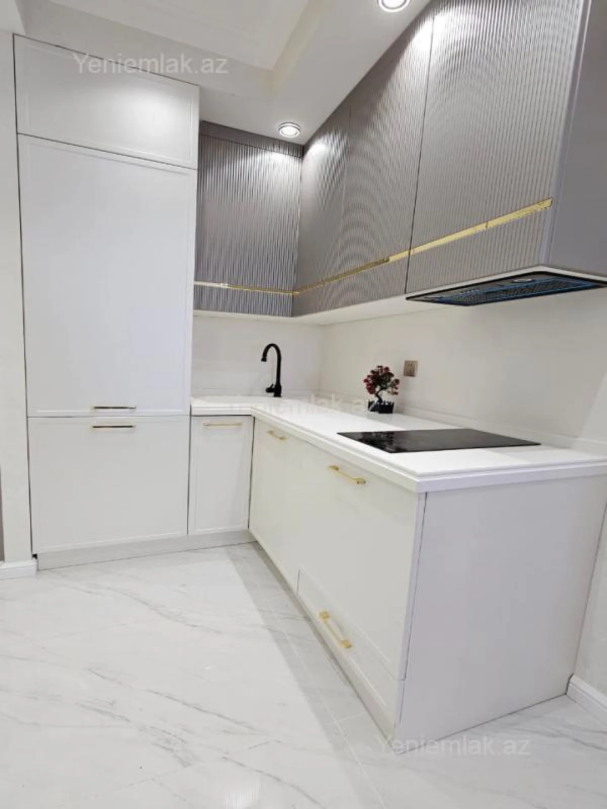 Satılır 2 otaqlı yeni tikili 45 m²