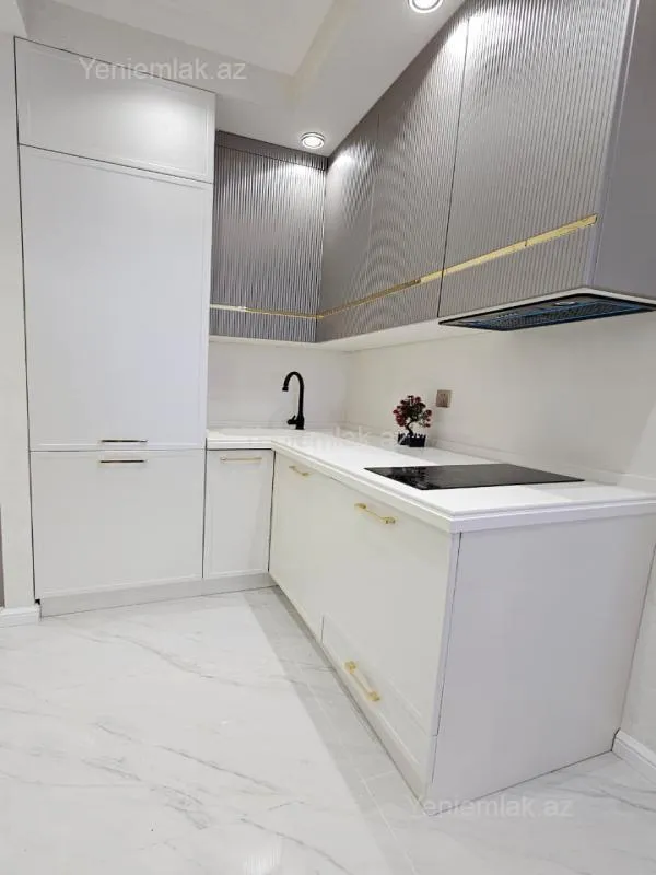 Satılır 2 otaqlı yeni tikili 45 m²