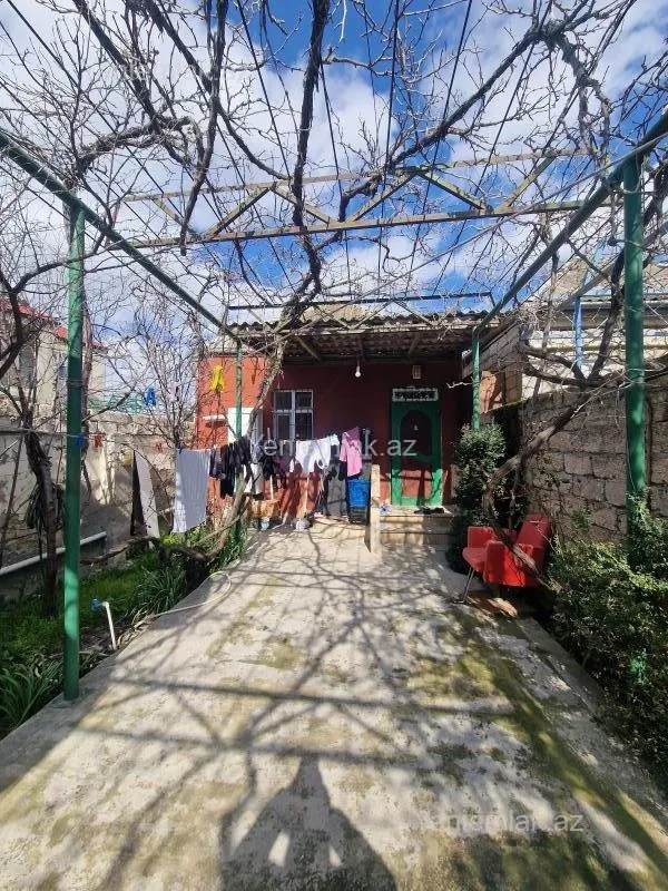 Satılır 3 otaqlı həyət evi 80 m²