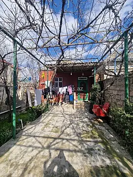 Satılır 3 otaqlı həyət evi 80 m²