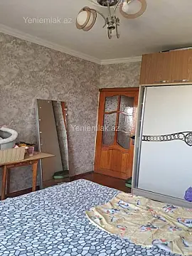 Satılır 4 otaqlı köhnə tikili 85 m²